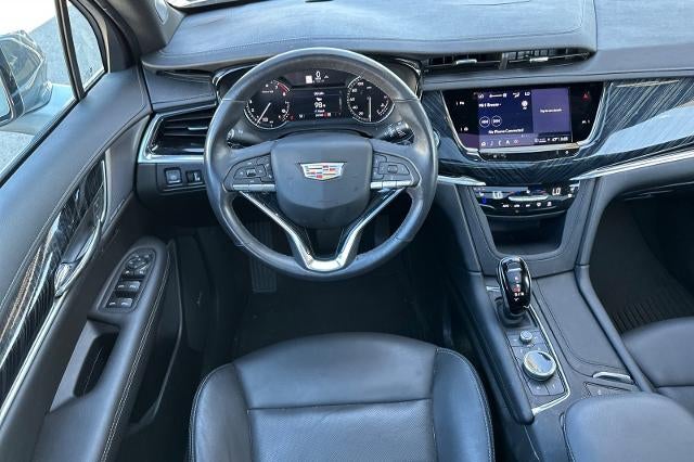 2024 Cadillac XT6 Premium Luxury