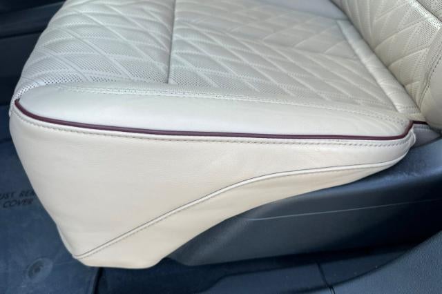 2024 Cadillac LYRIQ Sport 3
