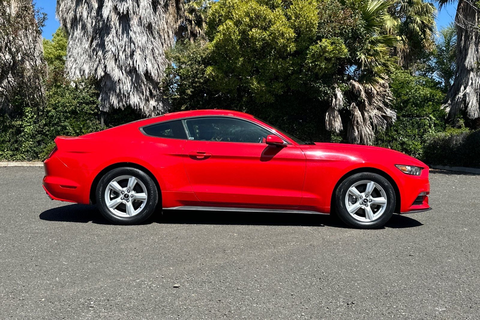 2017 Ford Mustang V6
