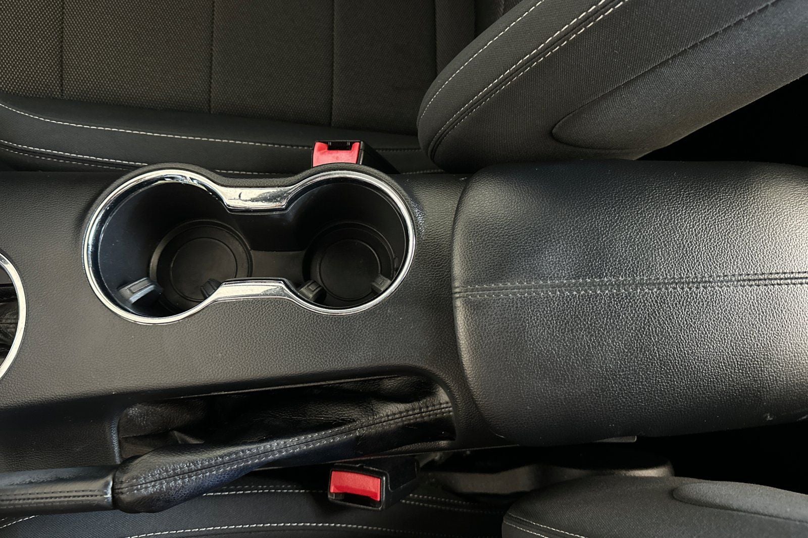 2017 Ford Mustang V6