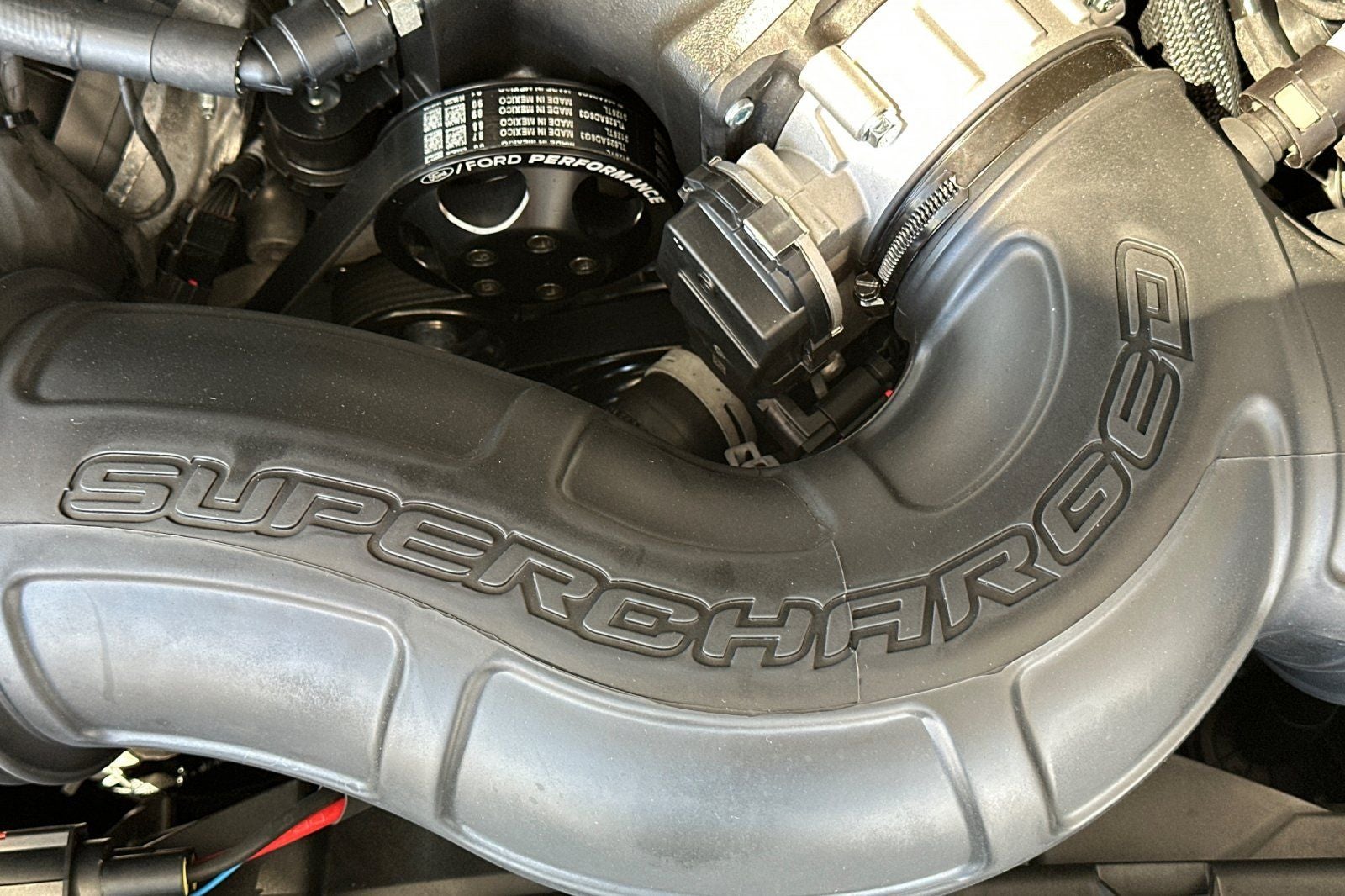 2025 Ford Mustang Dark Horse