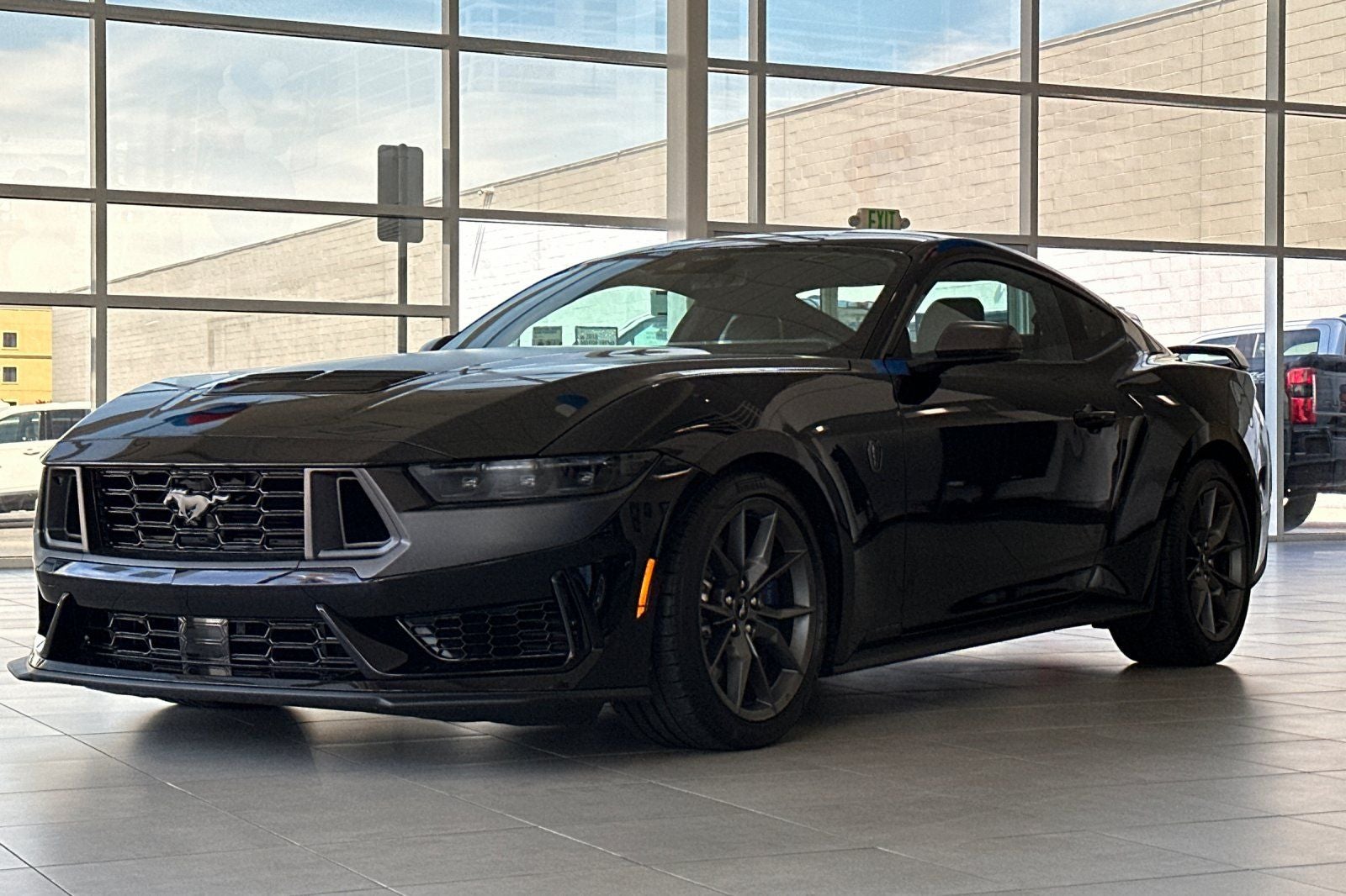 2025 Ford Mustang Dark Horse