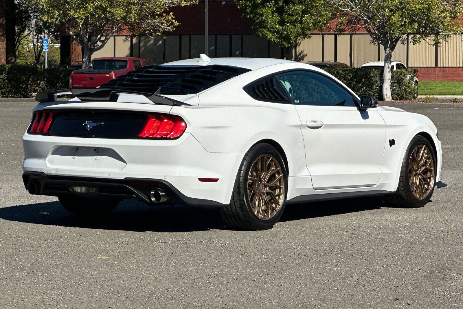 2020 Ford Mustang EcoBoost Premium