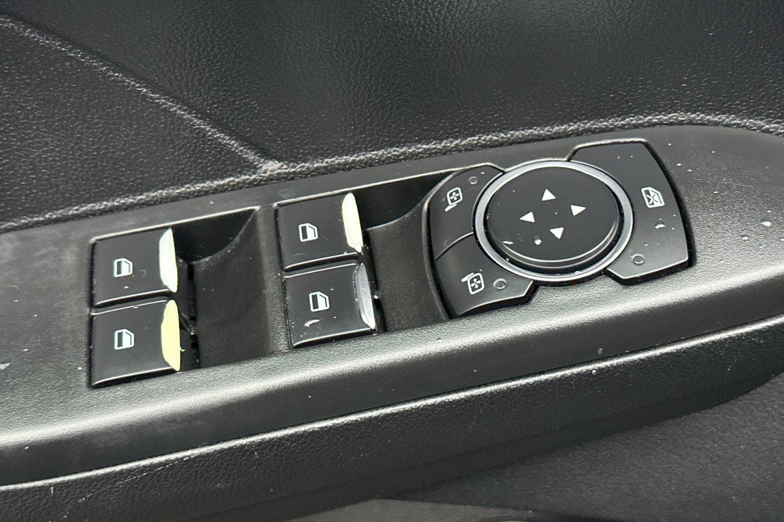 2021 Ford Escape SE Hybrid