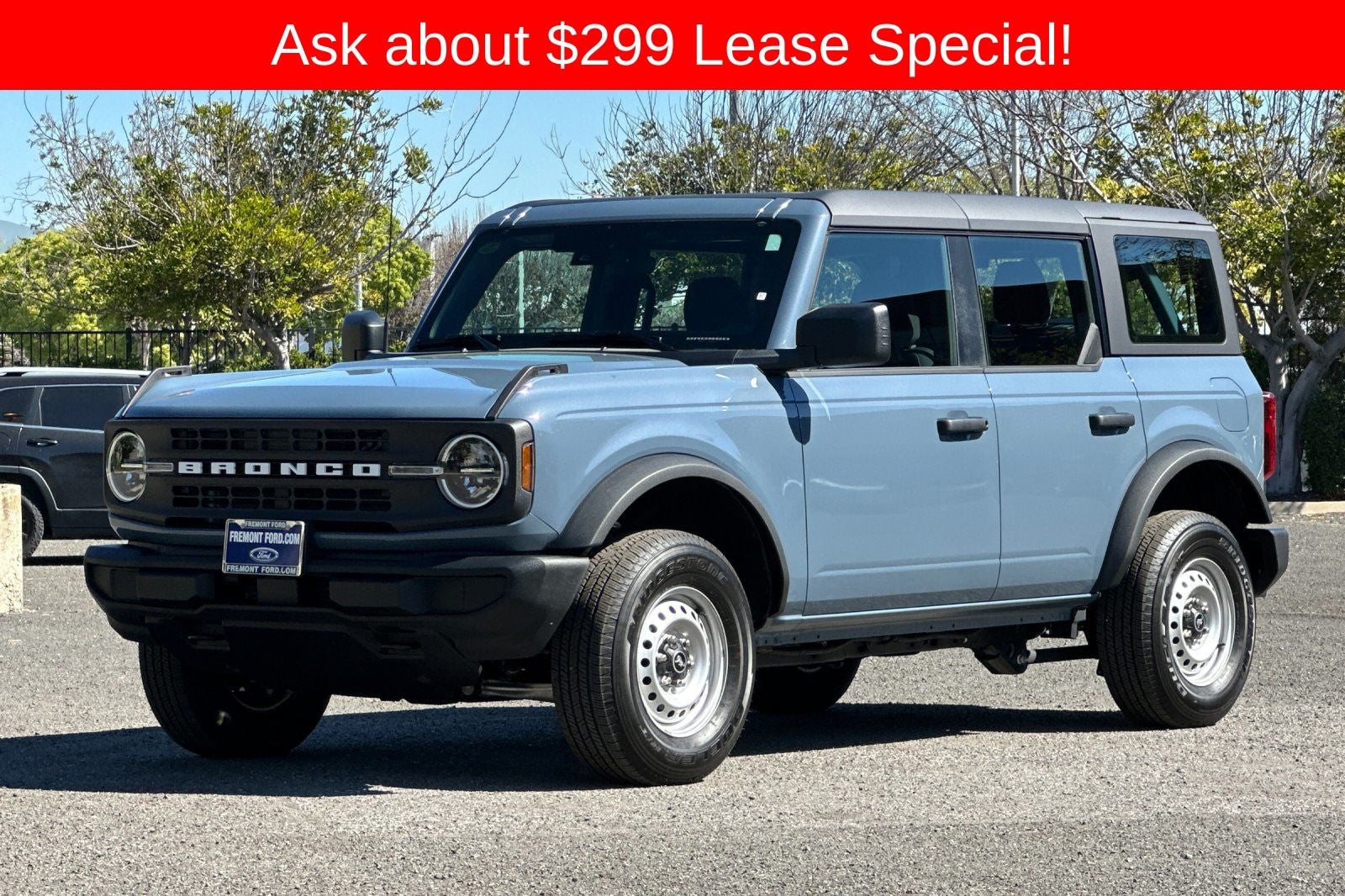 2025 Ford Bronco Base