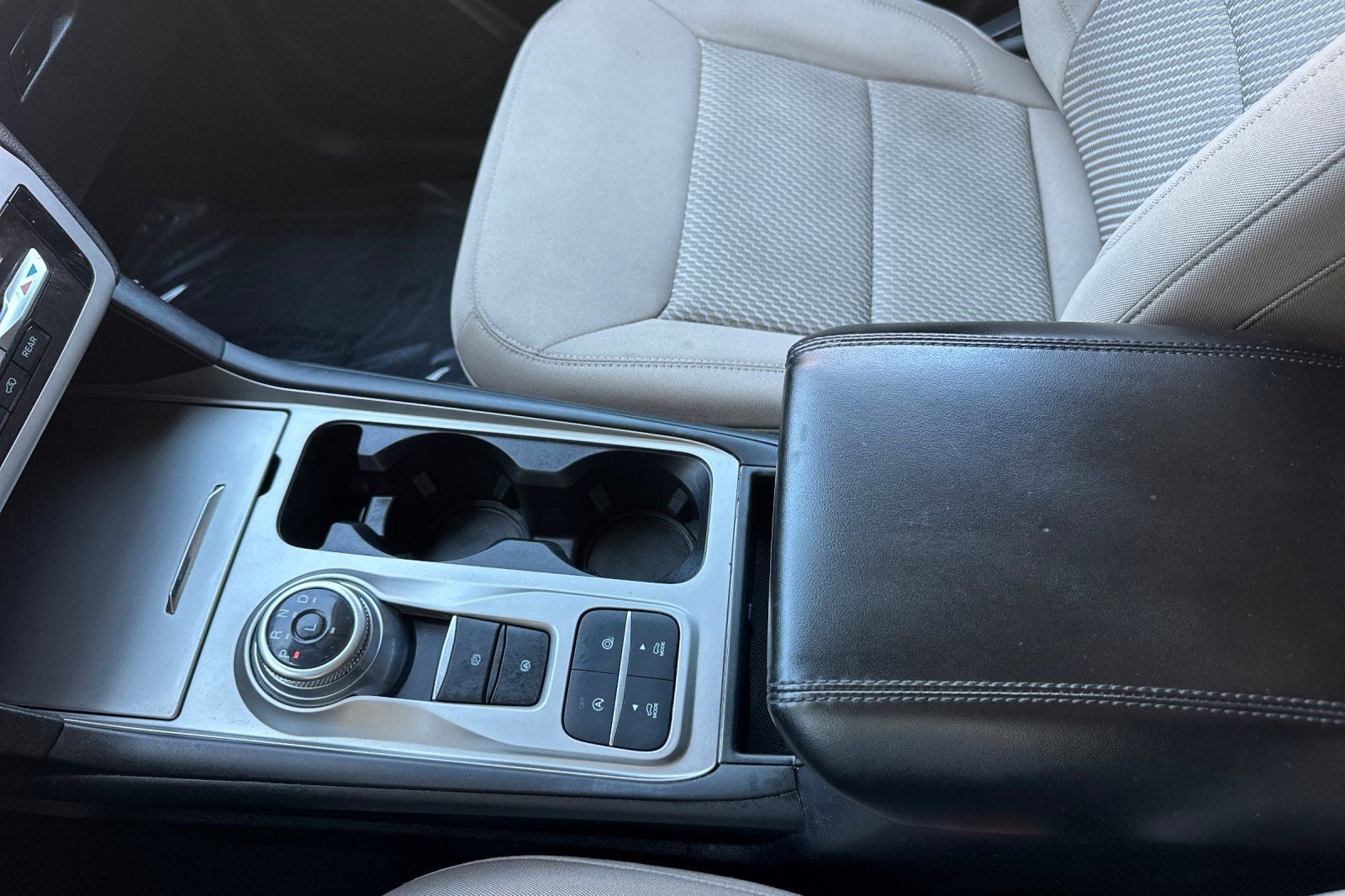 2021 Ford Explorer Base