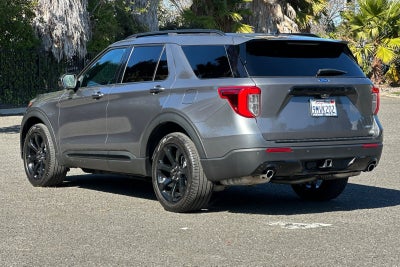 2024 Ford Explorer ST-Line
