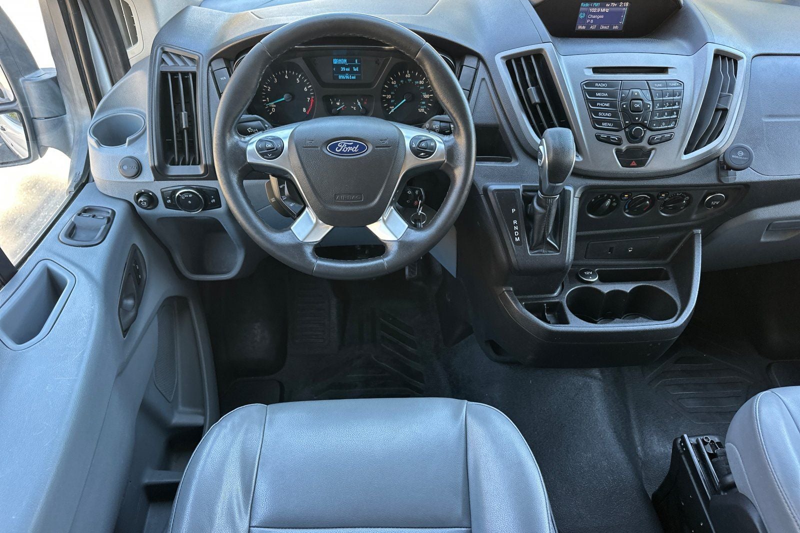 2016 Ford Transit-150 XL