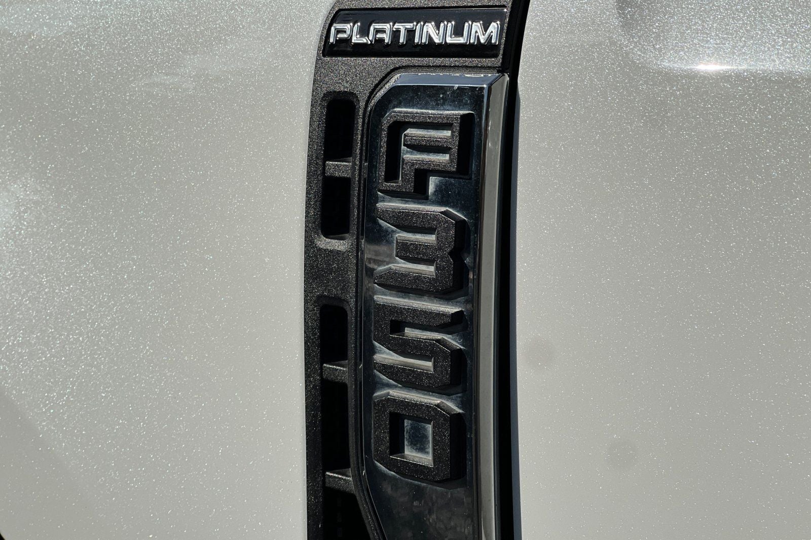 2024 Ford F-350SD Platinum
