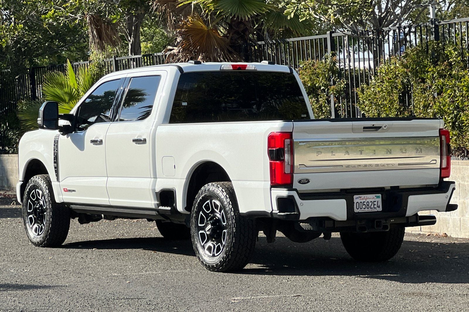 2024 Ford F-350SD Platinum