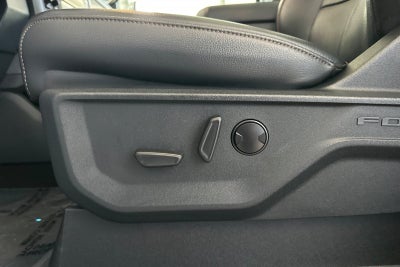 2025 Ford F-350SD Lariat DRW
