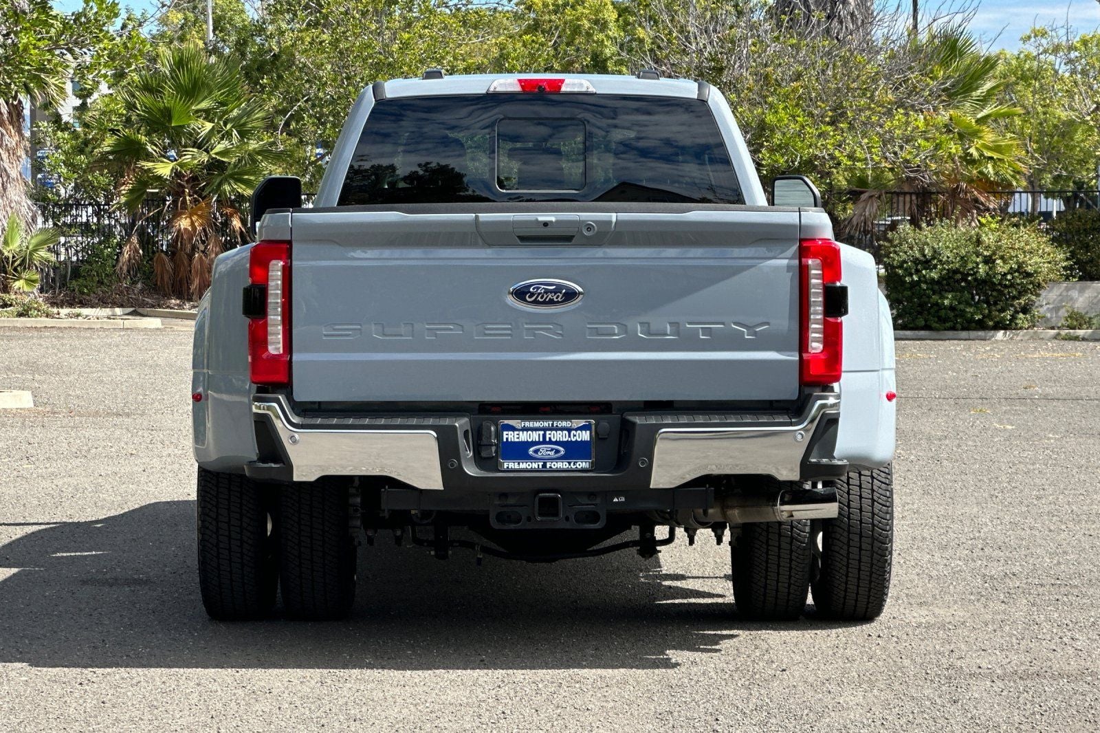 2025 Ford F-350SD Lariat DRW