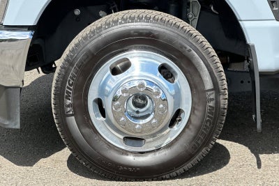 2025 Ford F-350SD Lariat DRW