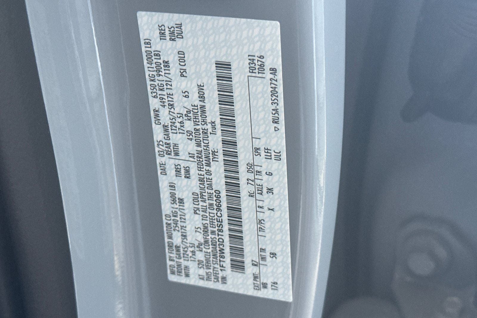 2025 Ford F-350SD Lariat DRW