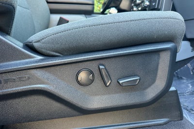 2023 Ford F-150 Lightning XLT