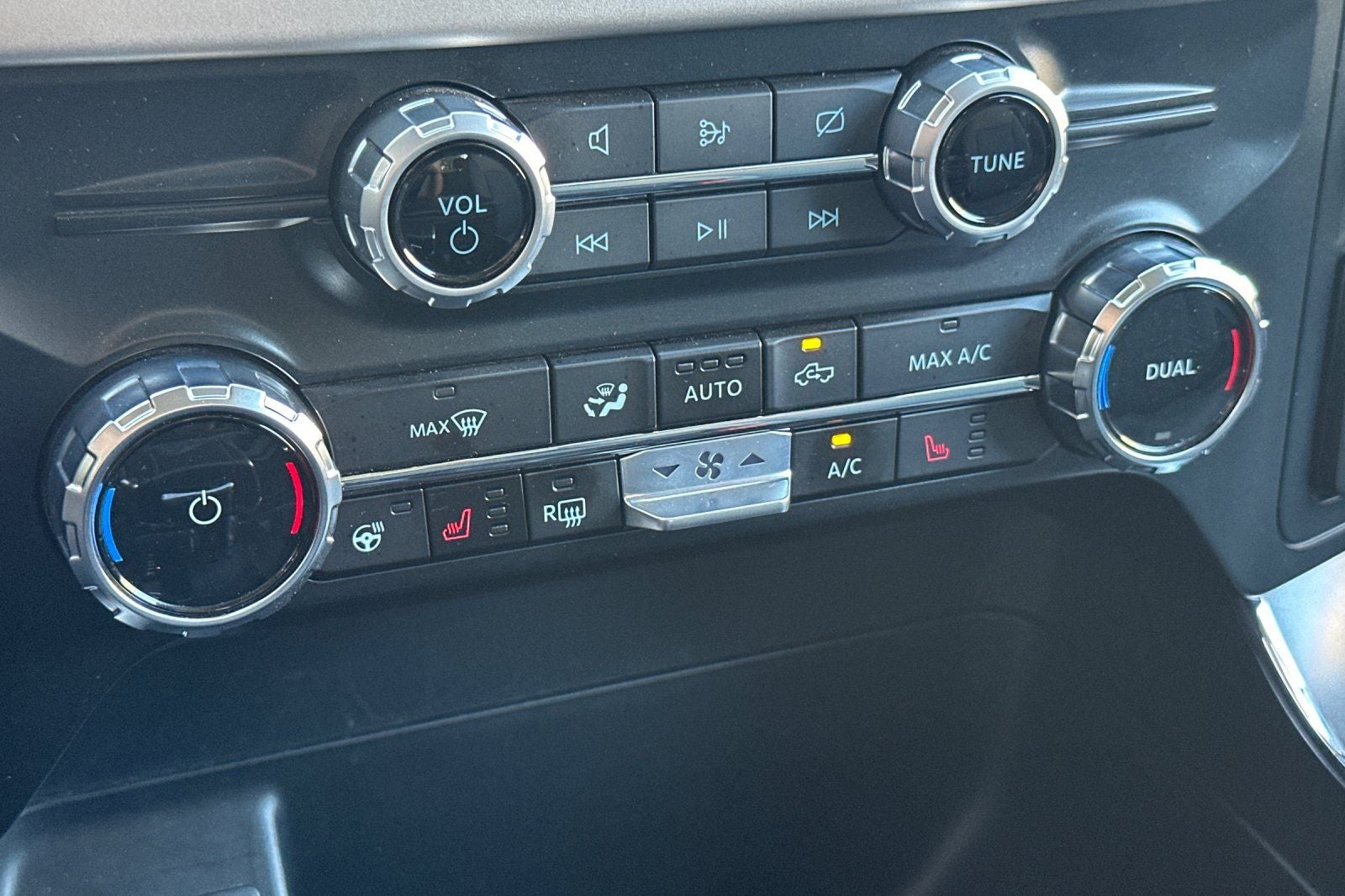 2023 Ford F-150 Lightning XLT