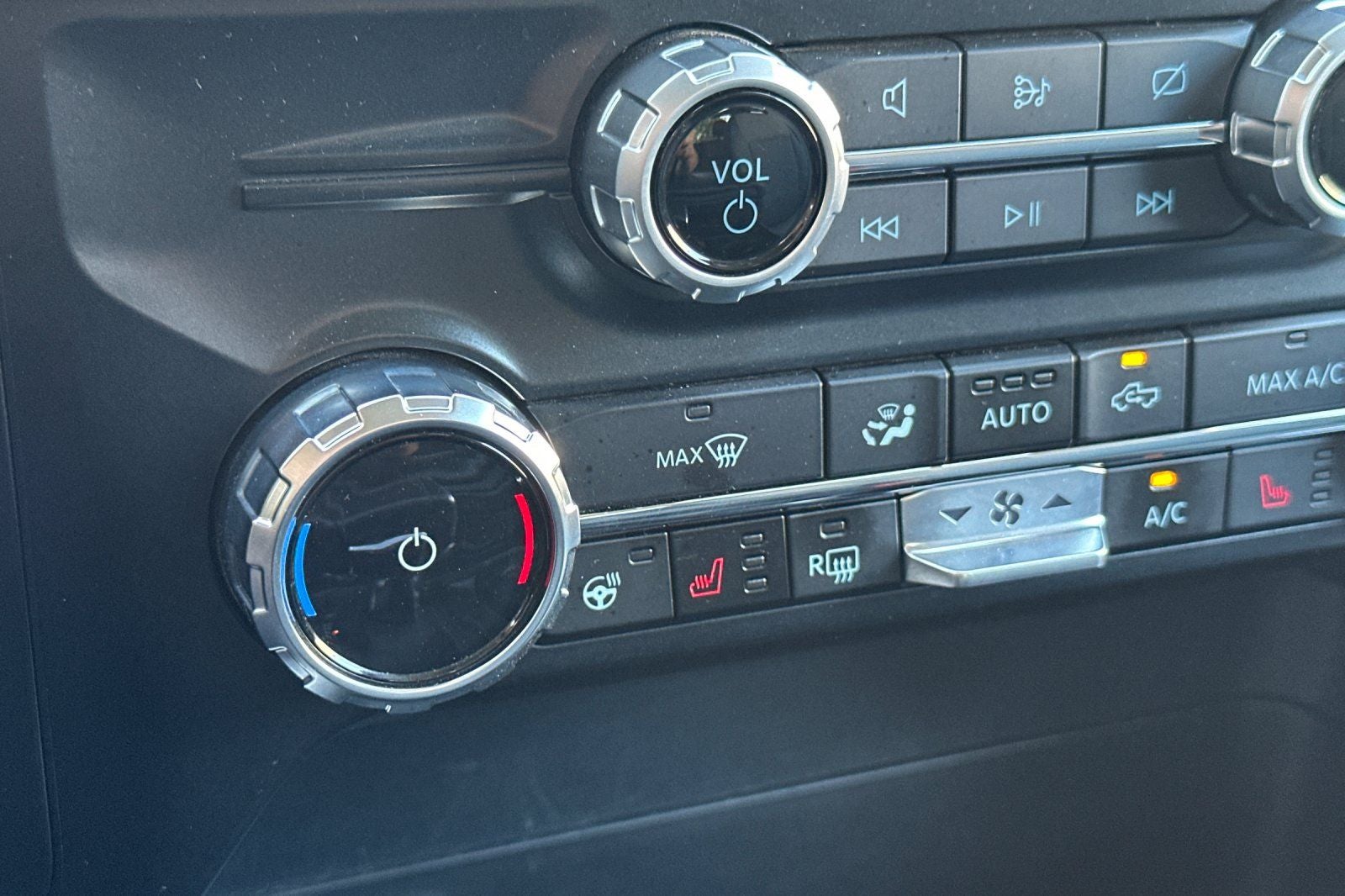 2023 Ford F-150 Lightning XLT