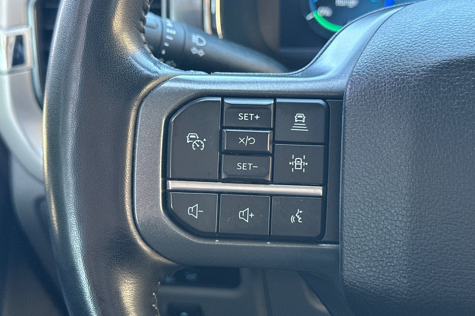 2023 Ford F-150 Lightning XLT