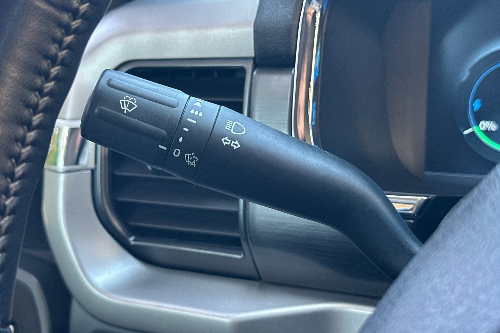 2023 Ford F-150 Lightning XLT