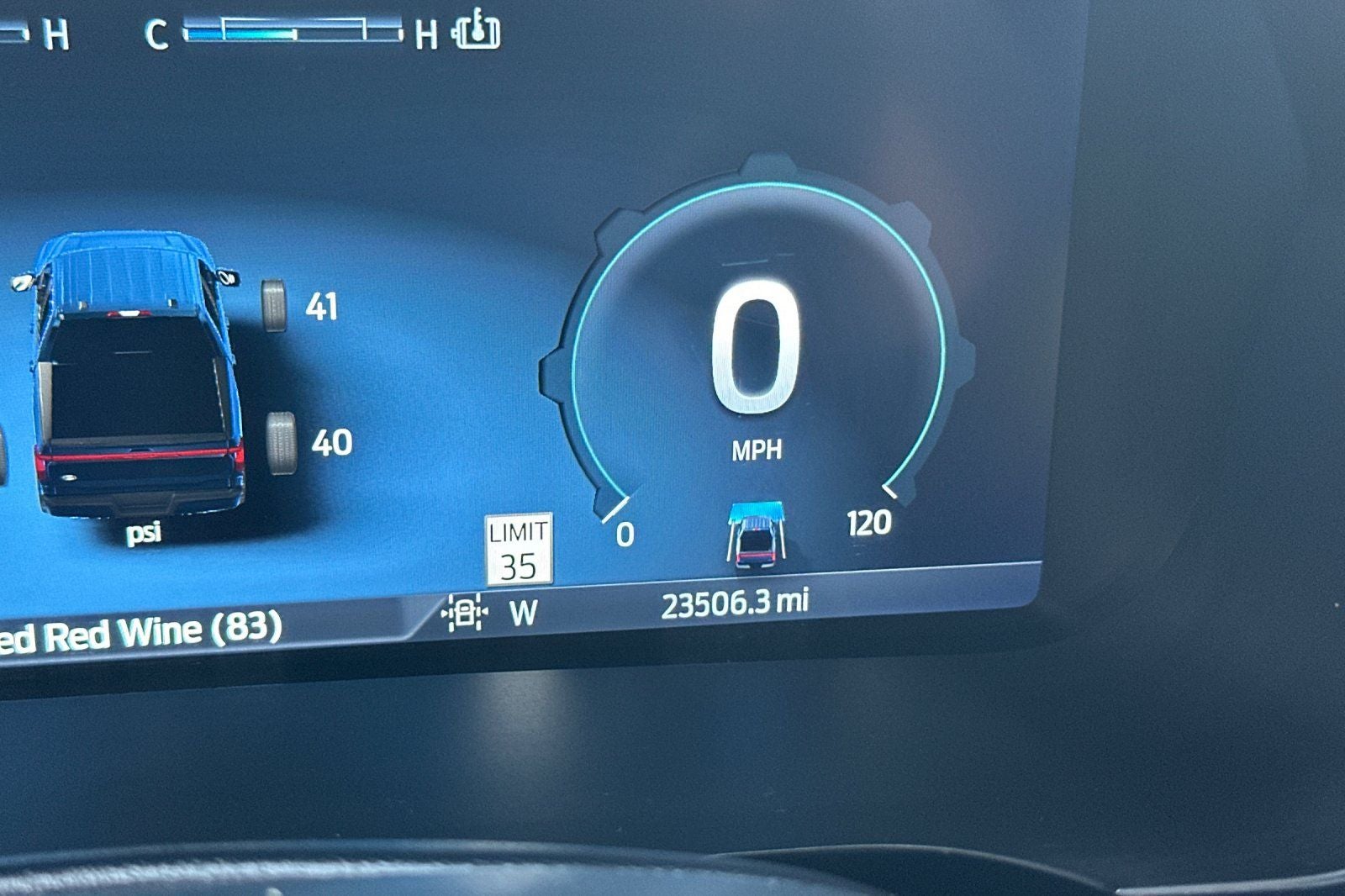 2023 Ford F-150 Lightning XLT