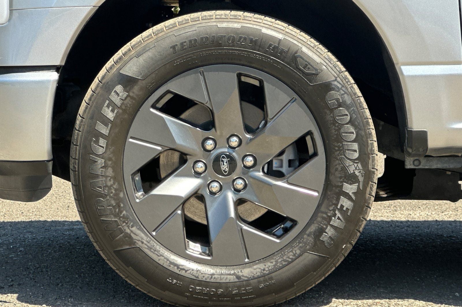 2023 Ford F-150 Lightning XLT