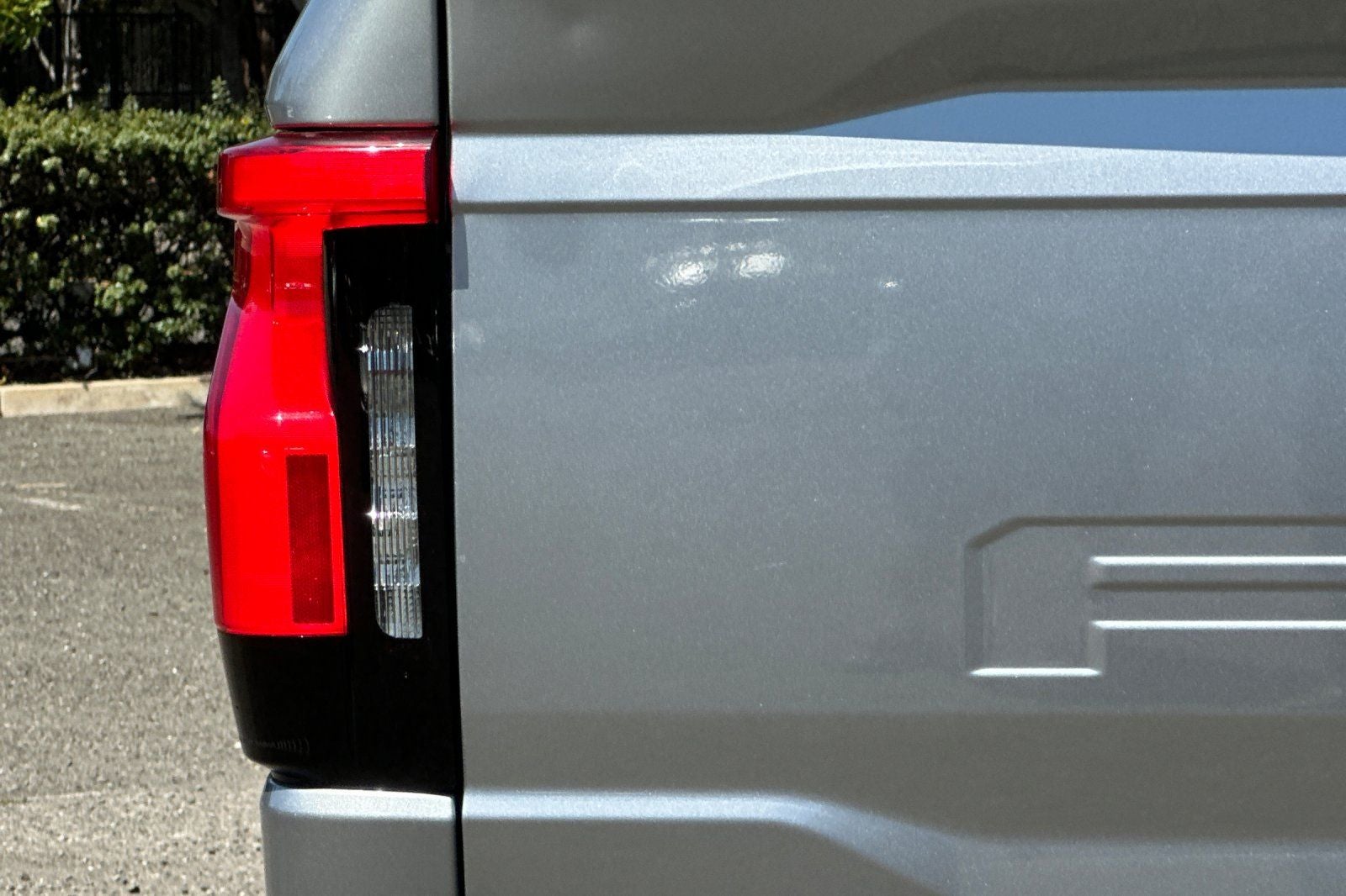 2023 Ford F-150 Lightning XLT