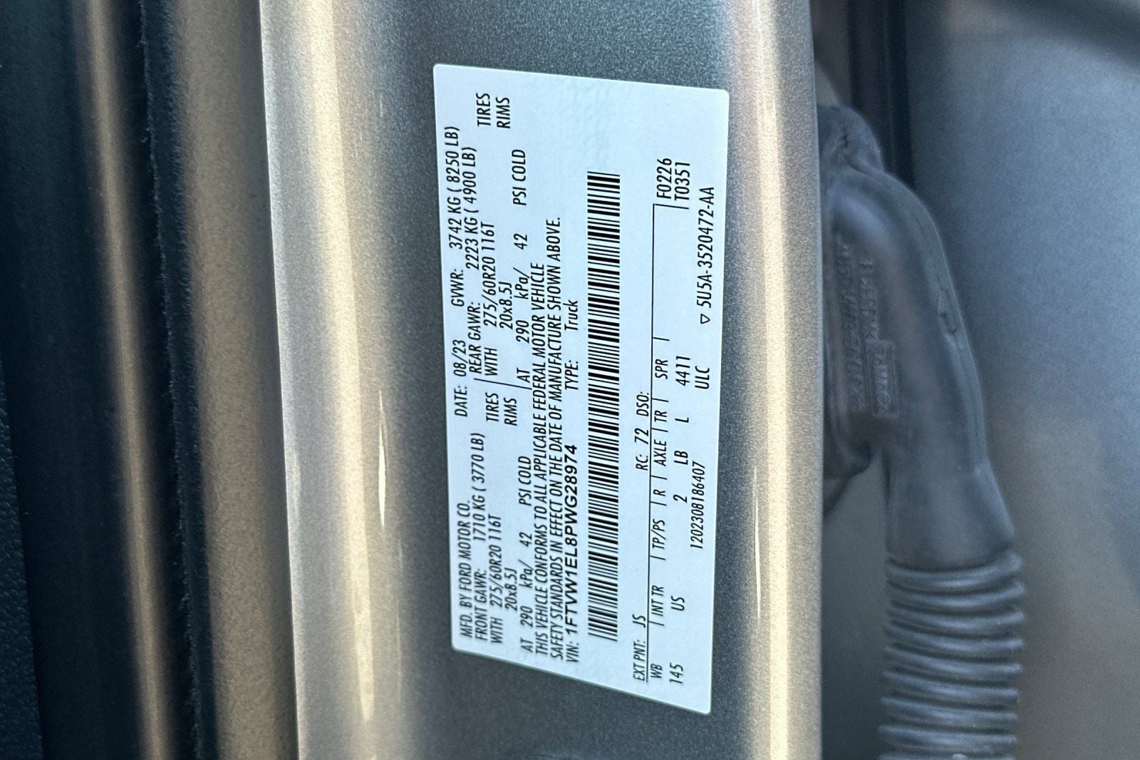 2023 Ford F-150 Lightning XLT