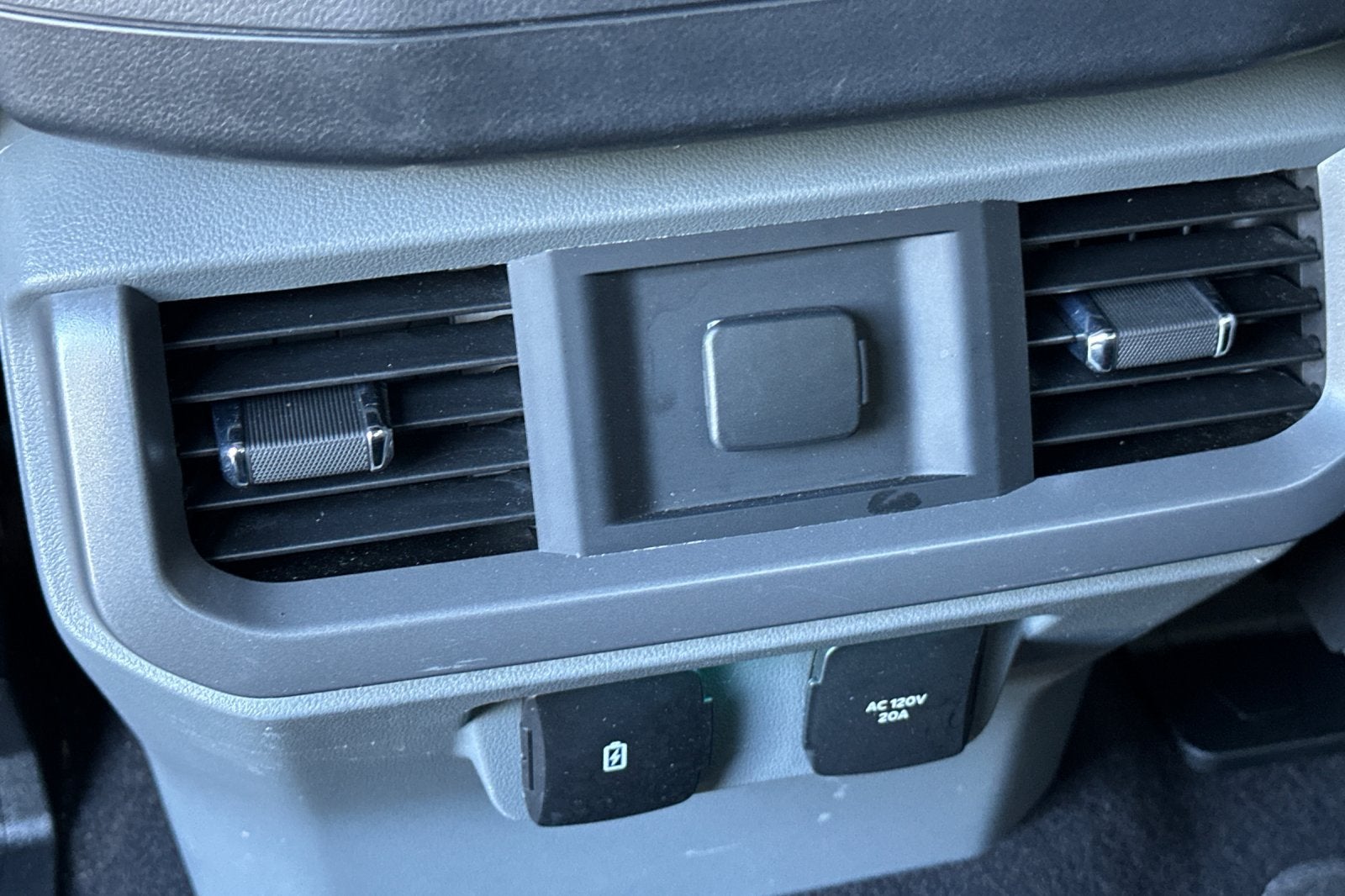 2023 Ford F-150 Lightning Pro