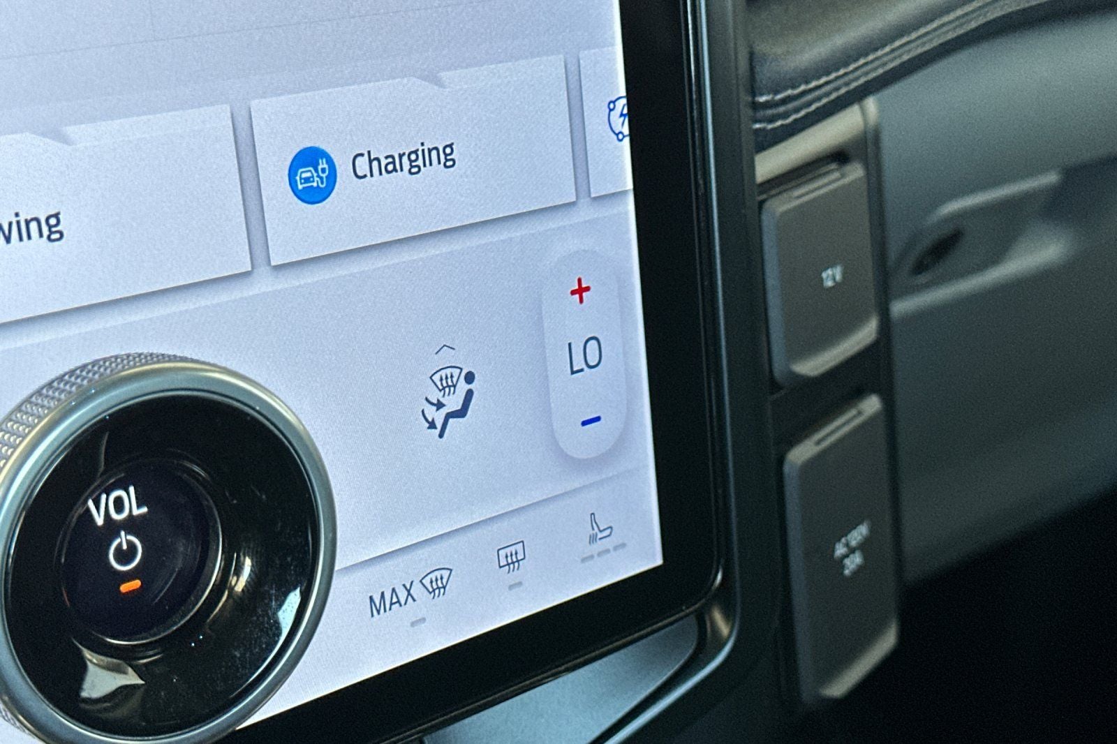 2024 Ford F-150 Lightning Flash
