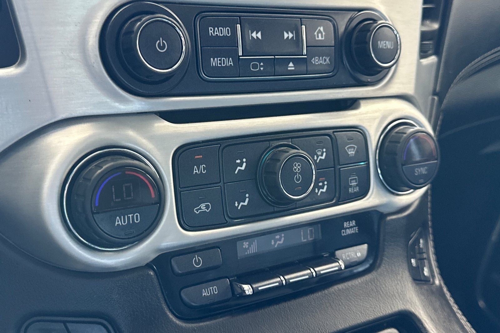 2020 GMC Yukon XL SLT