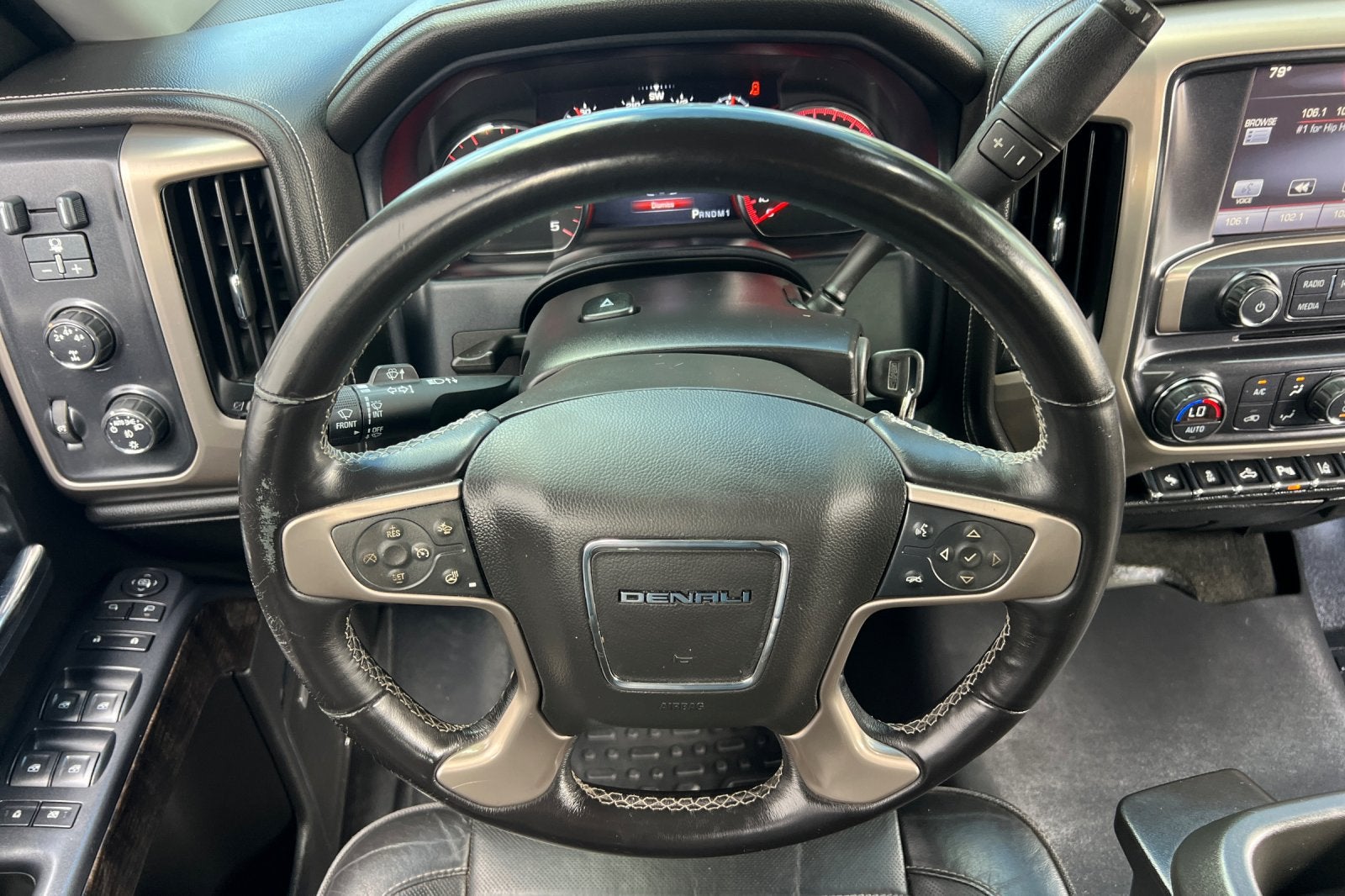 2015 GMC Sierra 2500HD Denali