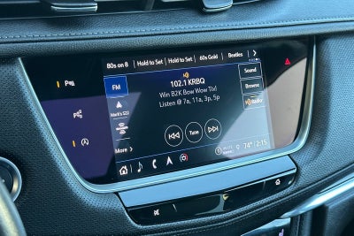 2022 Cadillac XT5 Premium Luxury