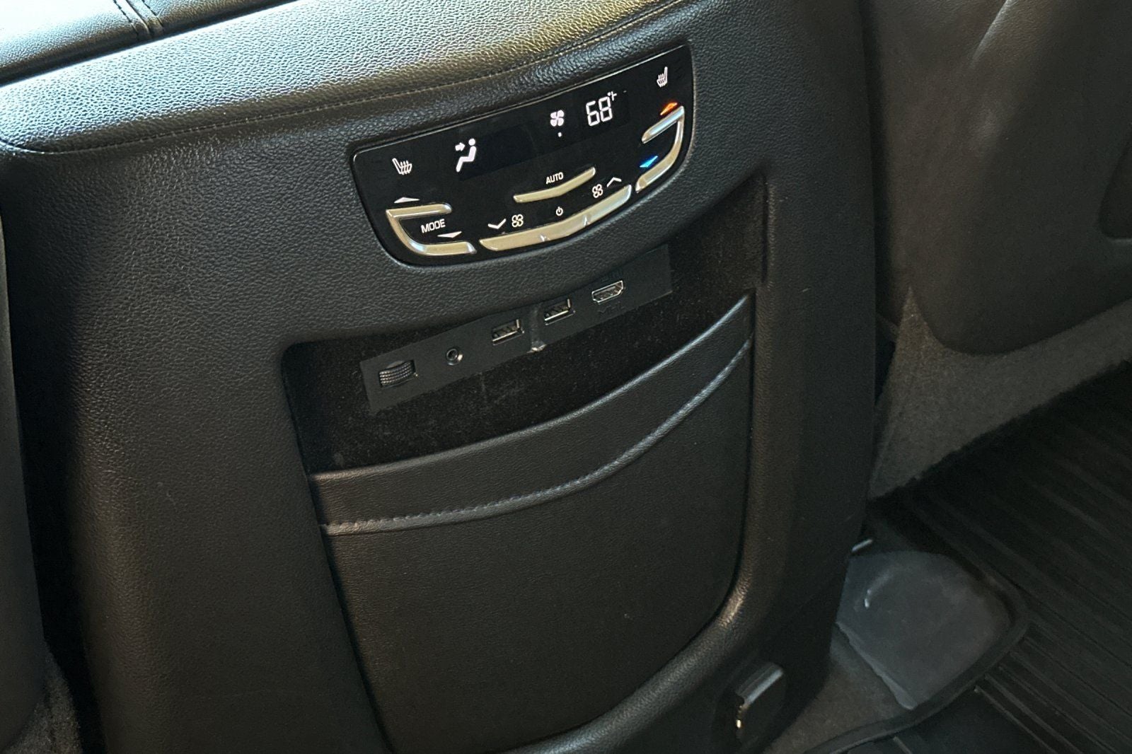 2018 Cadillac Escalade Premium Luxury