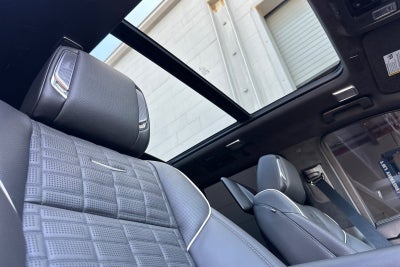 2025 Cadillac Escalade Sport Platinum