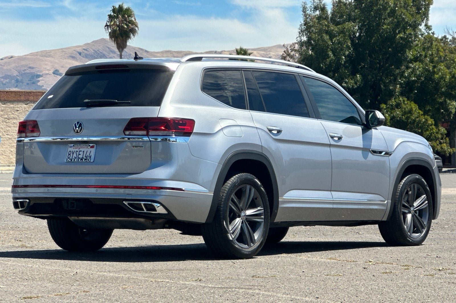 2022 Volkswagen Atlas 3.6L V6 SEL R-Line