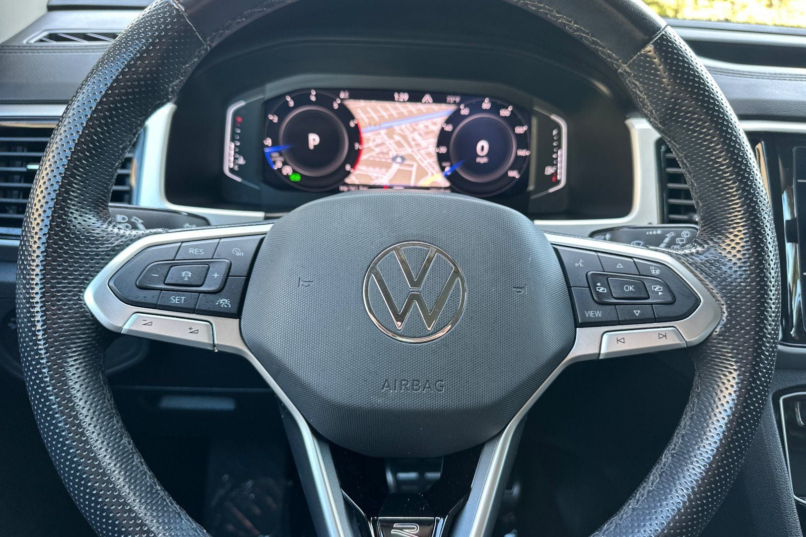 2022 Volkswagen Atlas 3.6L V6 SEL R-Line