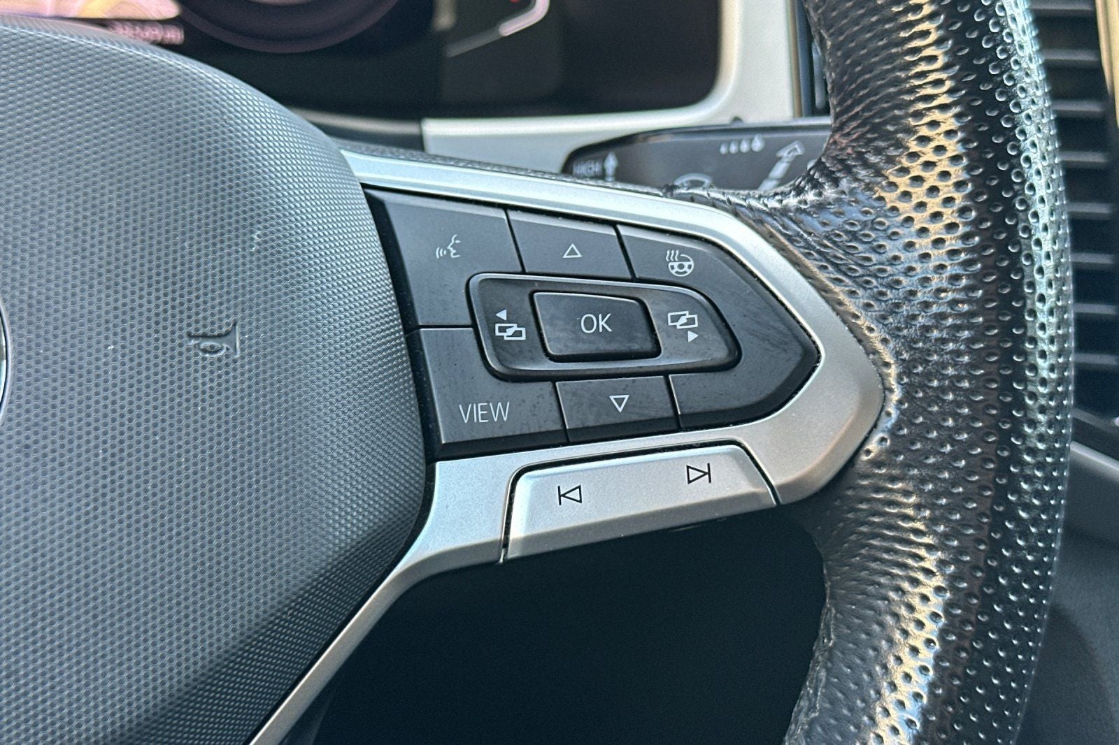 2022 Volkswagen Atlas 3.6L V6 SEL R-Line
