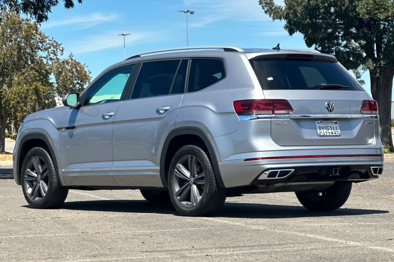 2022 Volkswagen Atlas 3.6L V6 SEL R-Line