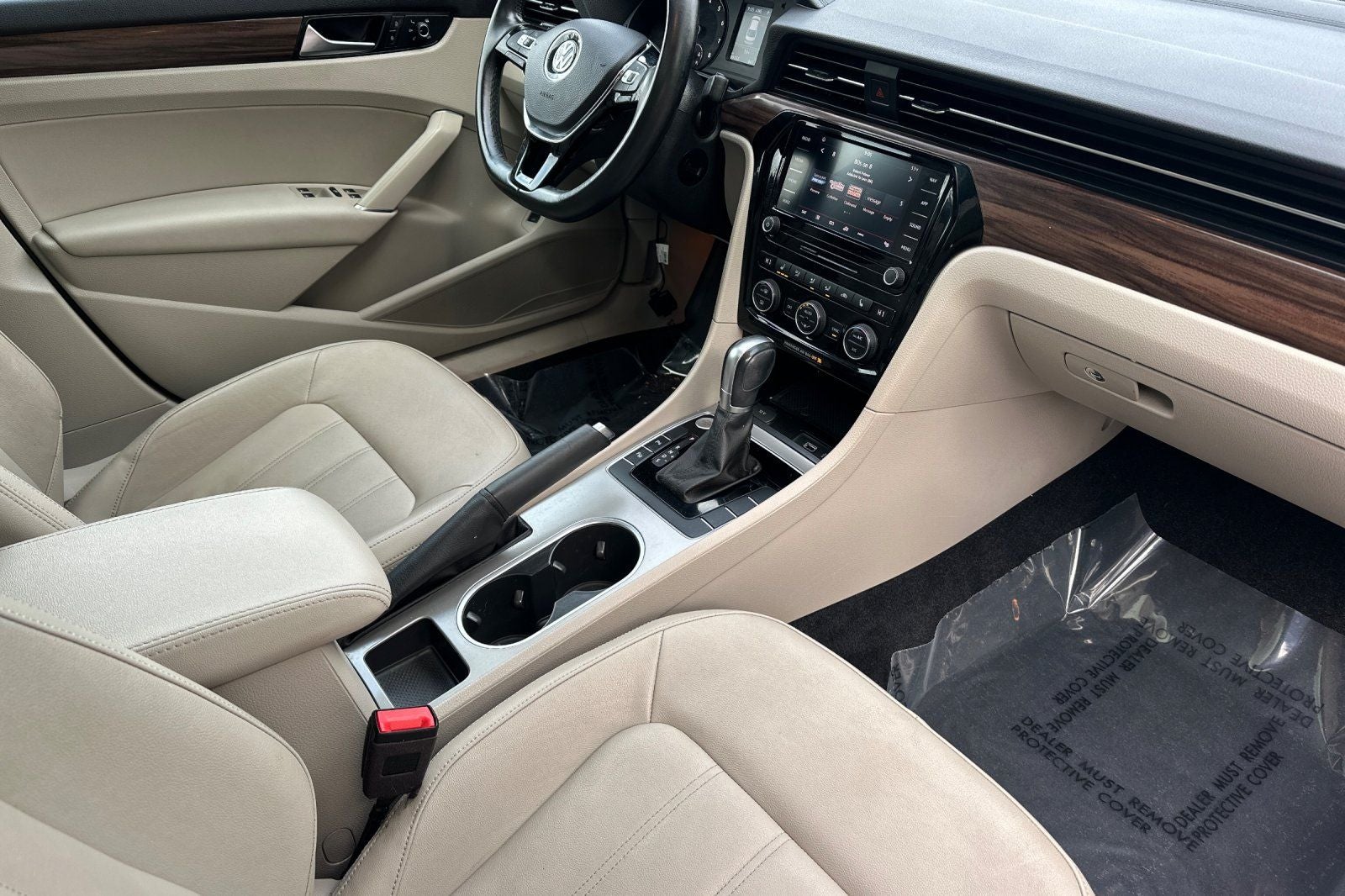 2020 Volkswagen Passat 2.0T SEL