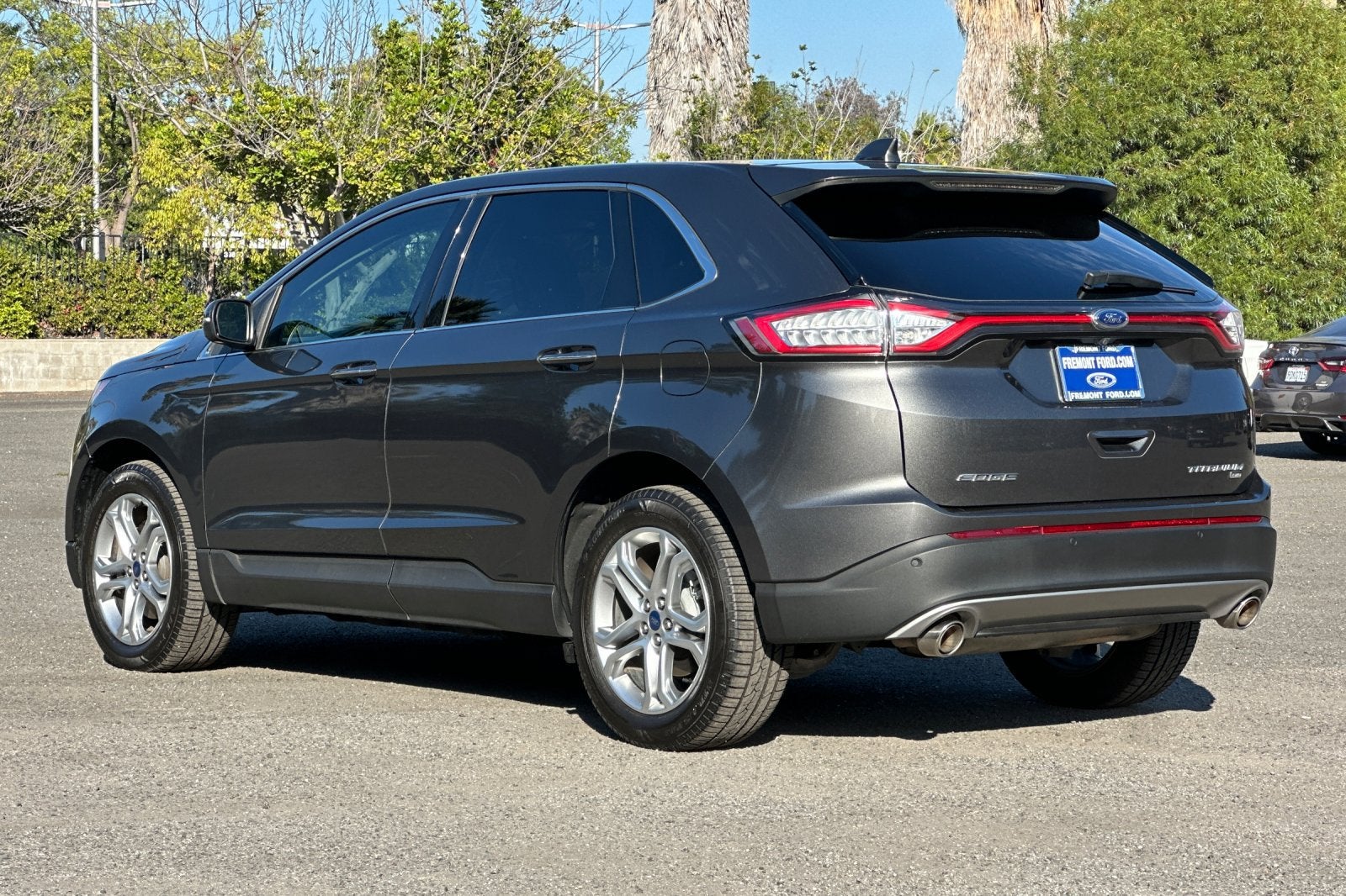 2018 Ford Edge Titanium