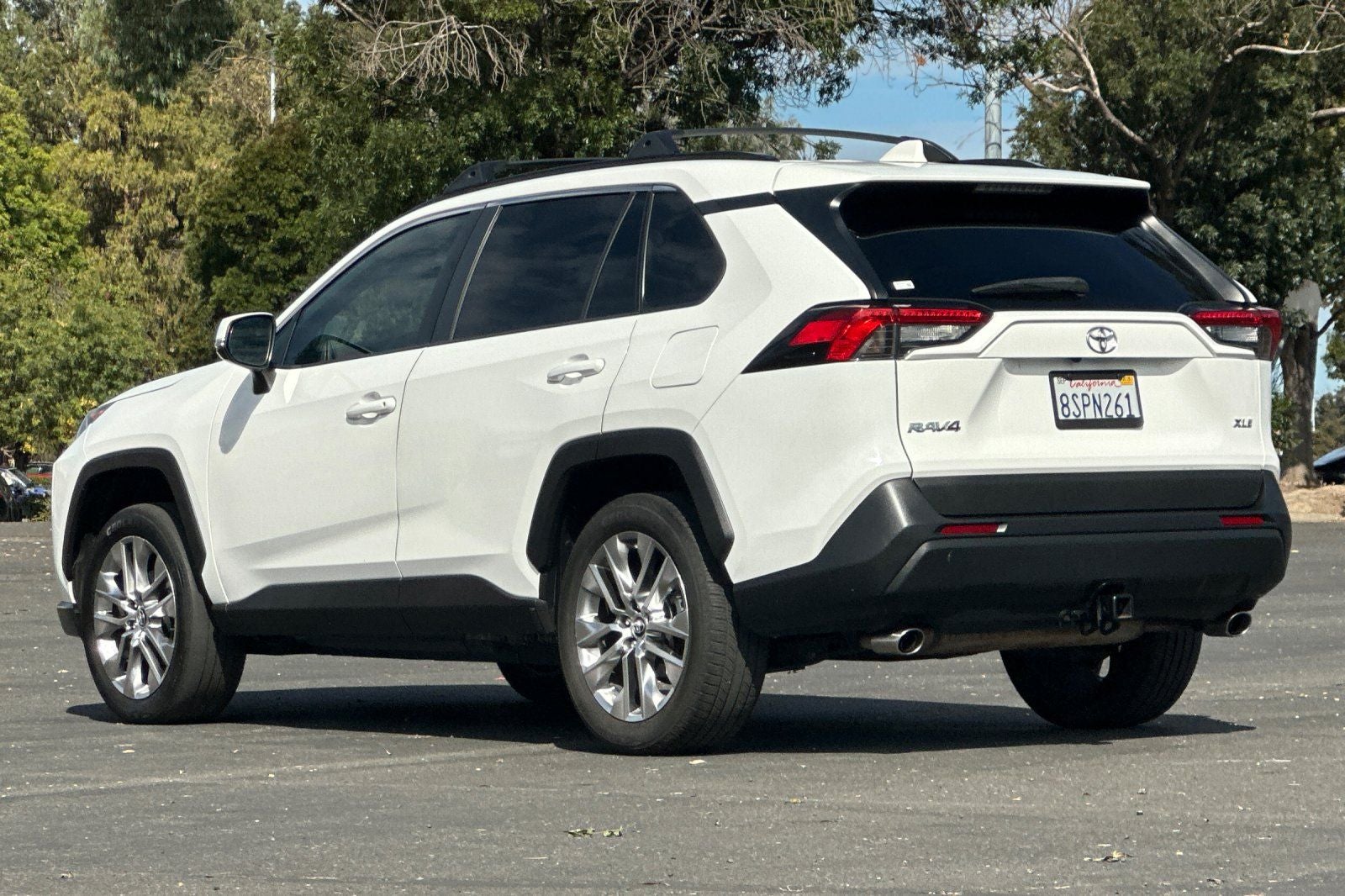 2020 Toyota RAV4 XLE Premium