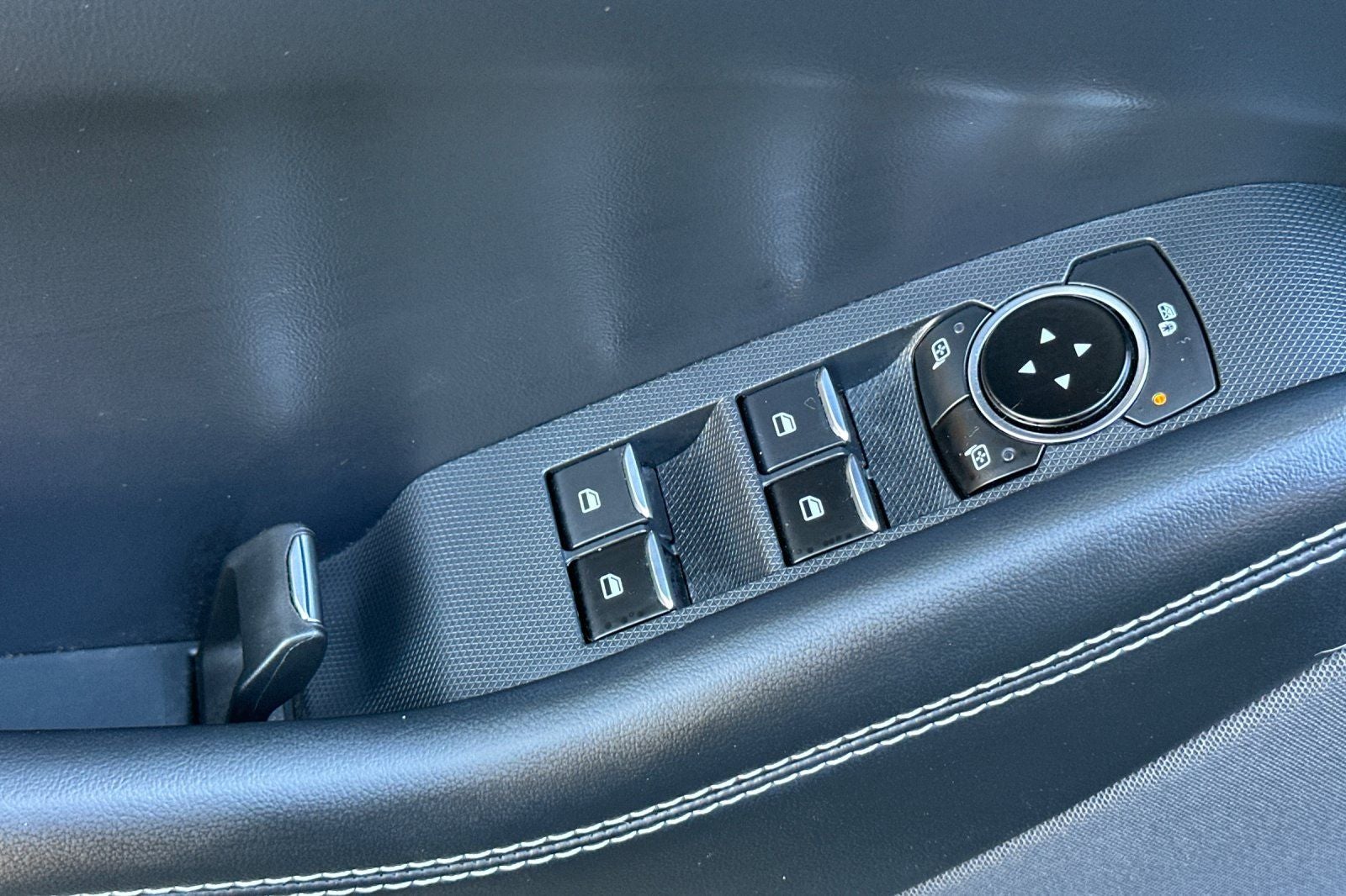 2023 Ford Mustang Mach-E Select