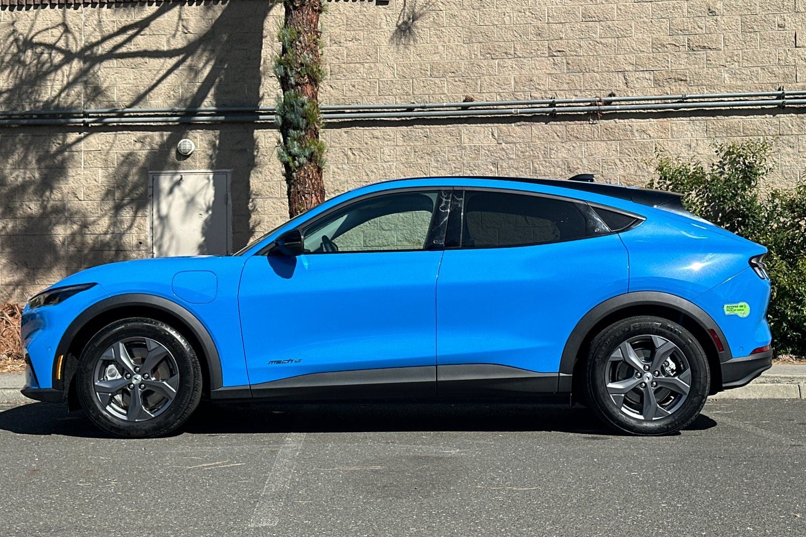 2023 Ford Mustang Mach-E Select