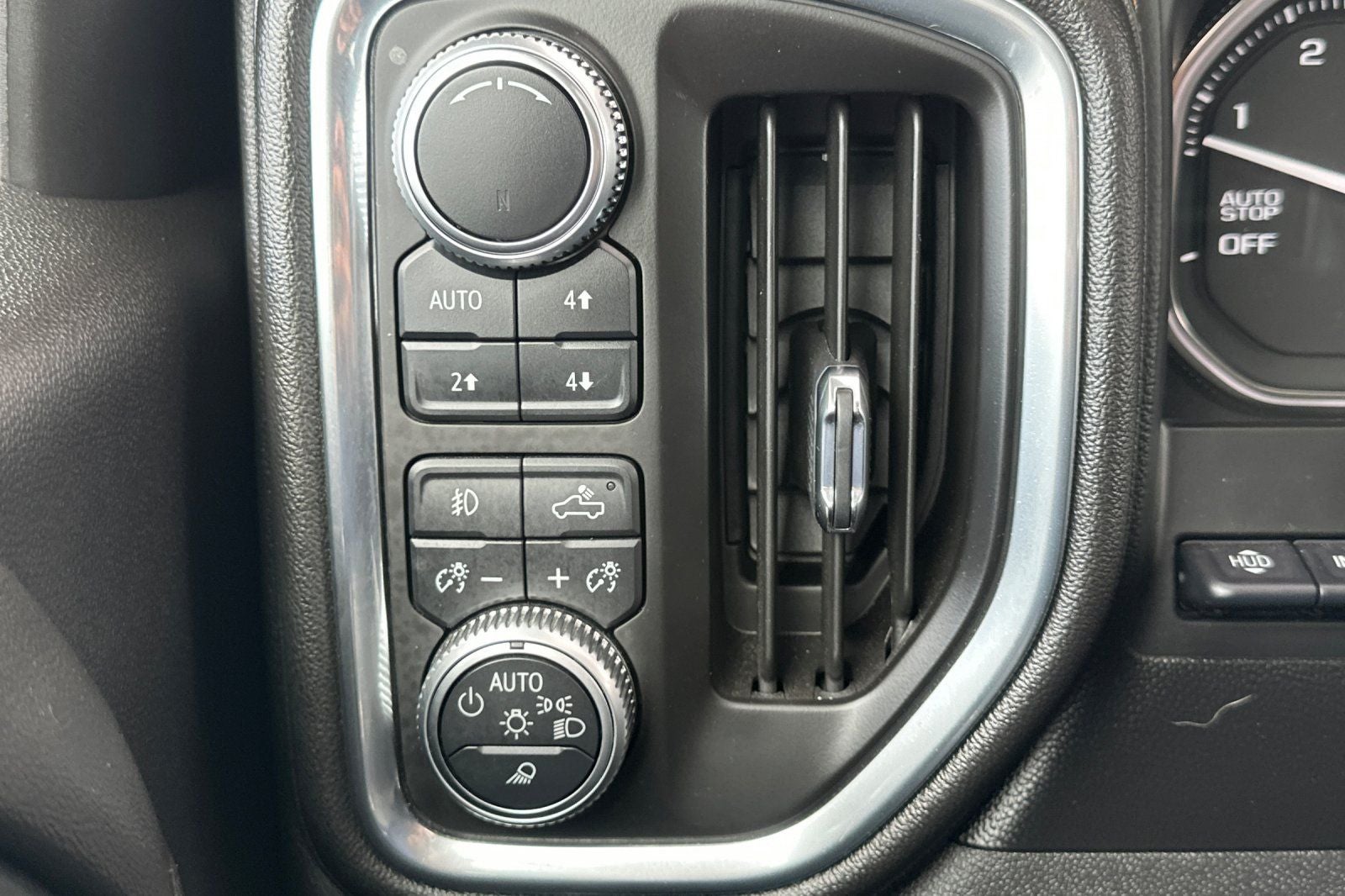 2019 GMC Sierra 1500 AT4