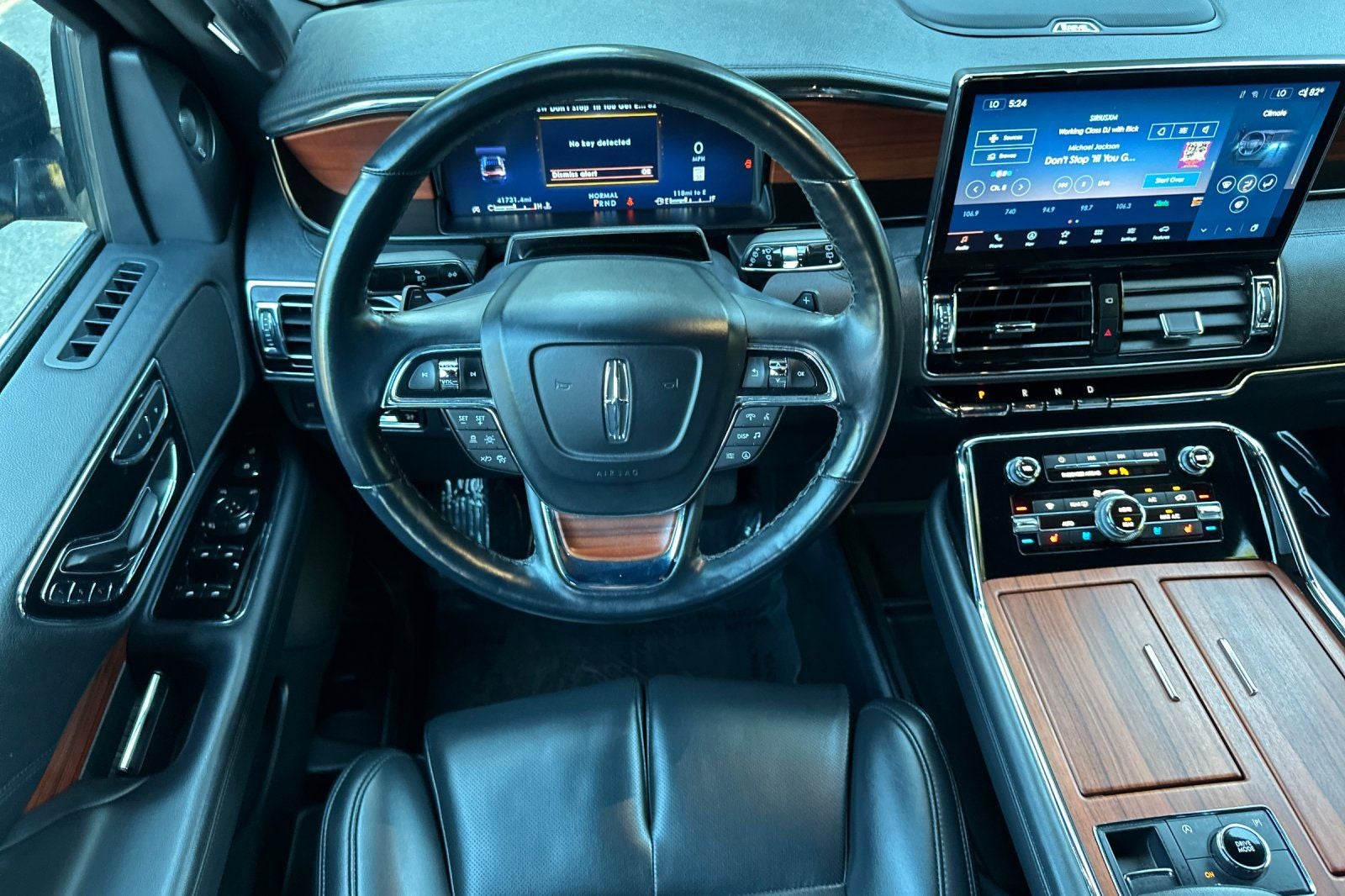 2024 Lincoln Navigator Premiere