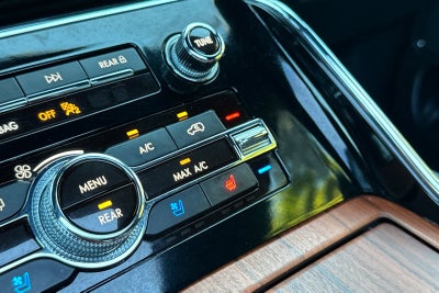 2024 Lincoln Navigator Premiere