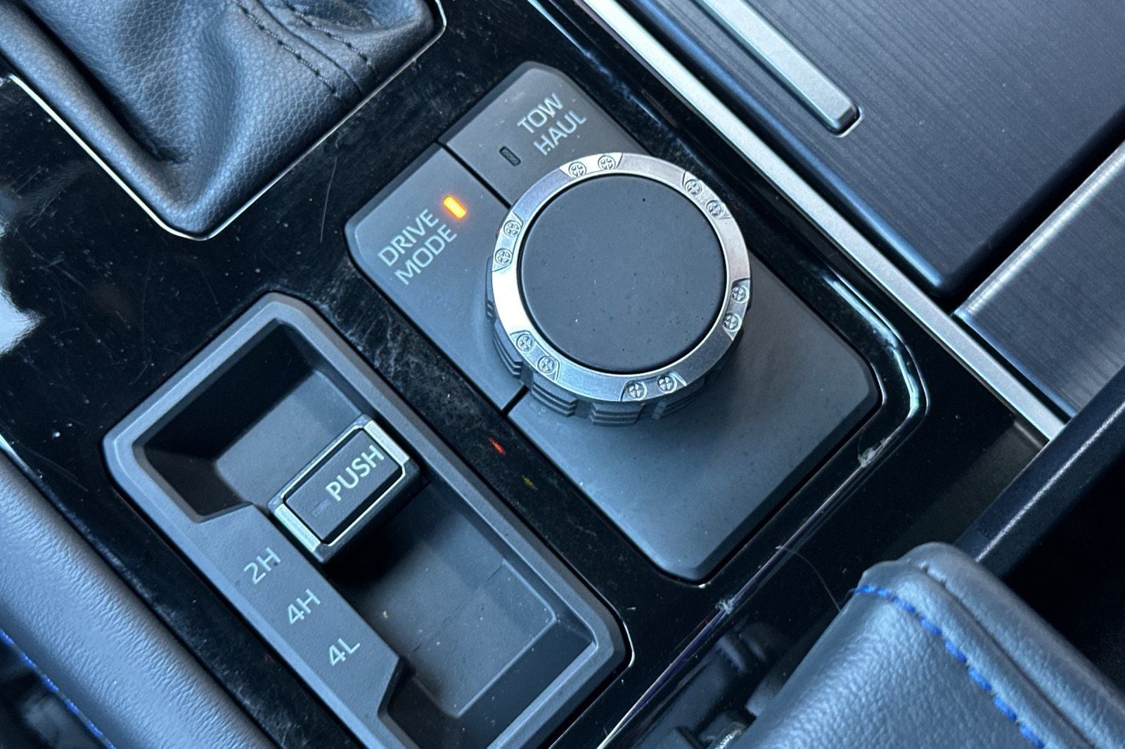 2023 Toyota Tundra Hybrid Platinum