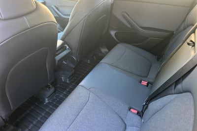 2026 Tesla Model Y Premium