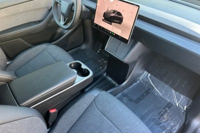2026 Tesla Model Y Premium