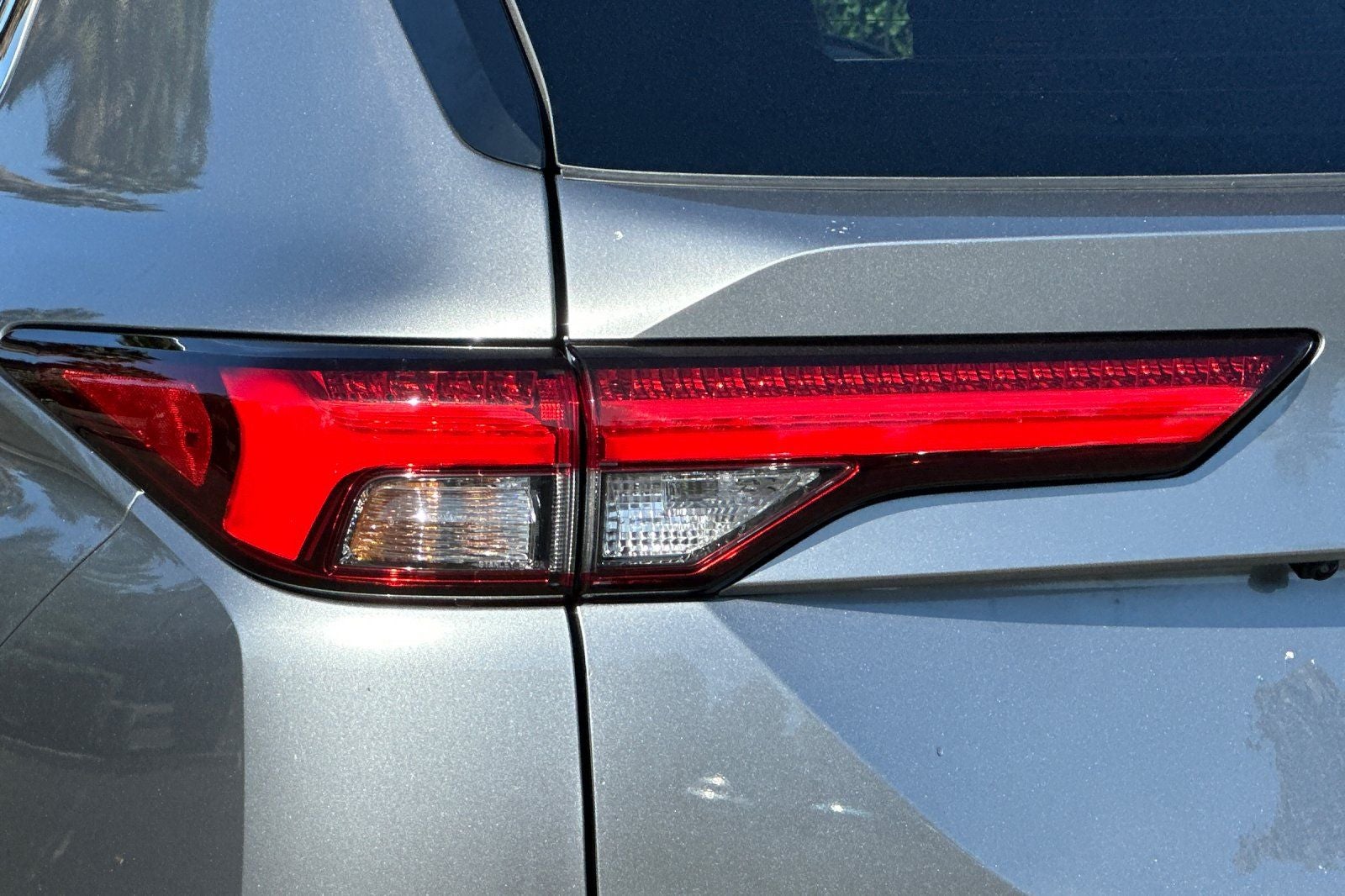 2024 Mitsubishi Outlander SEL